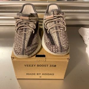 Toddler Yeezy Boost 350